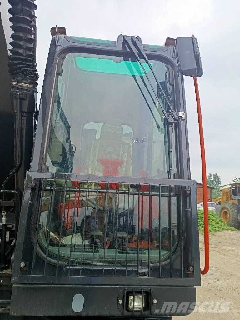 Volvo EC 140 Bageri gusjeničari