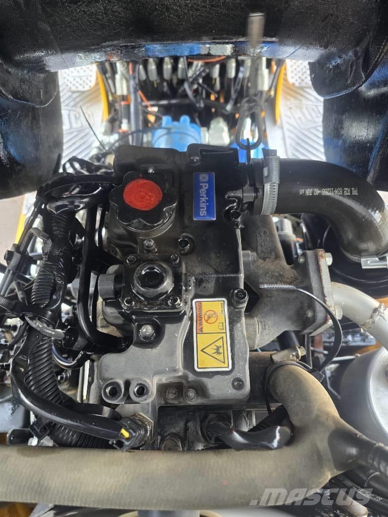 JCB 8008 CTS Mini bageri <7t