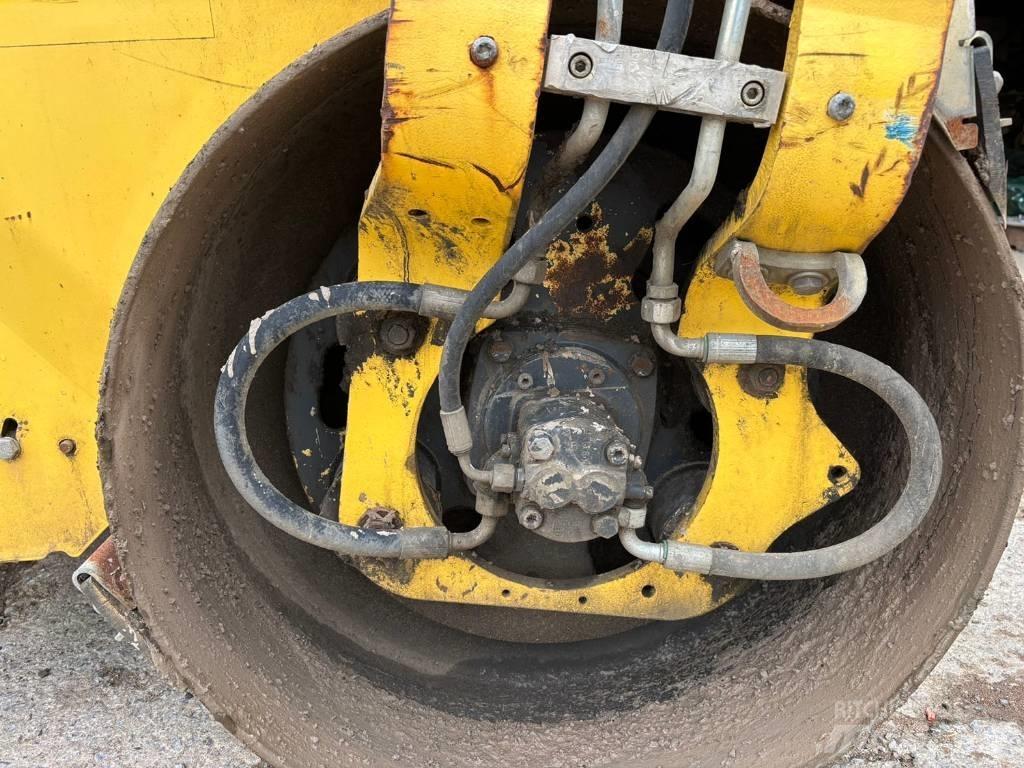 Bomag BW 120 AD-5 Valjci sa dvojnim bubnjem