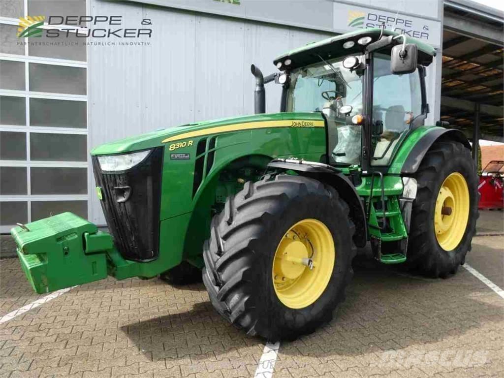 John Deere 8310R Traktori