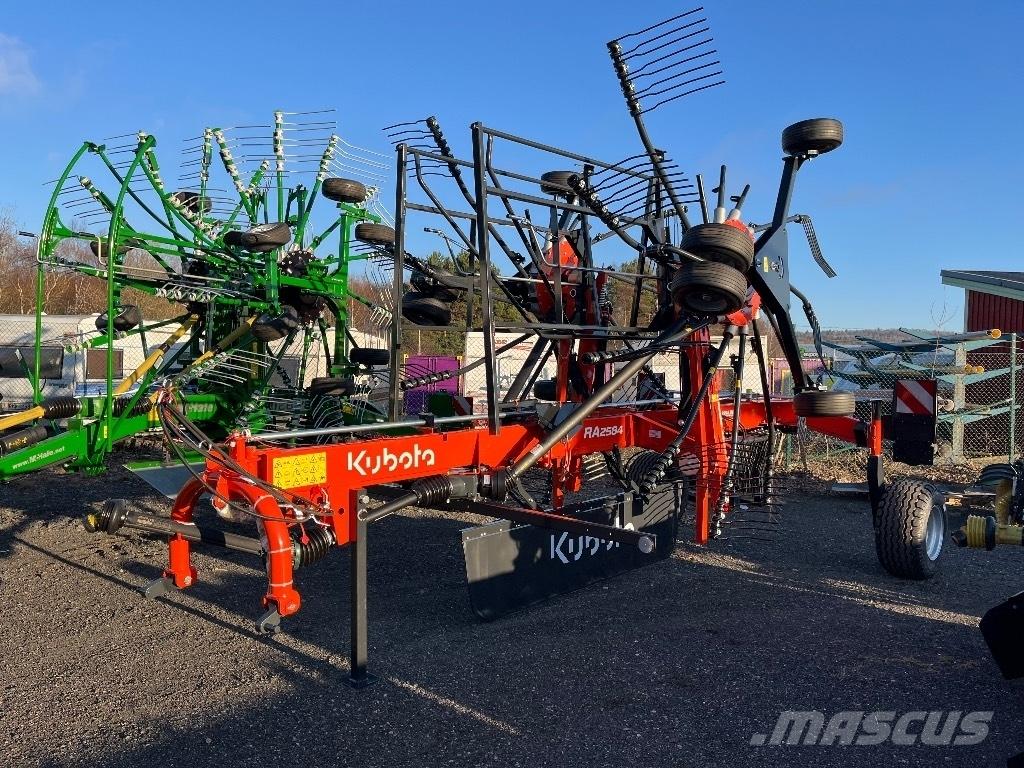 Kubota RA2584 Sakupljači