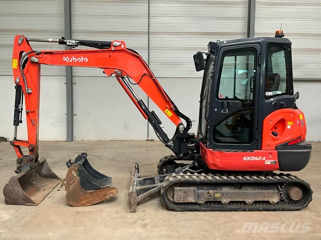 Kubota KX 042-4 Mini bageri <7t