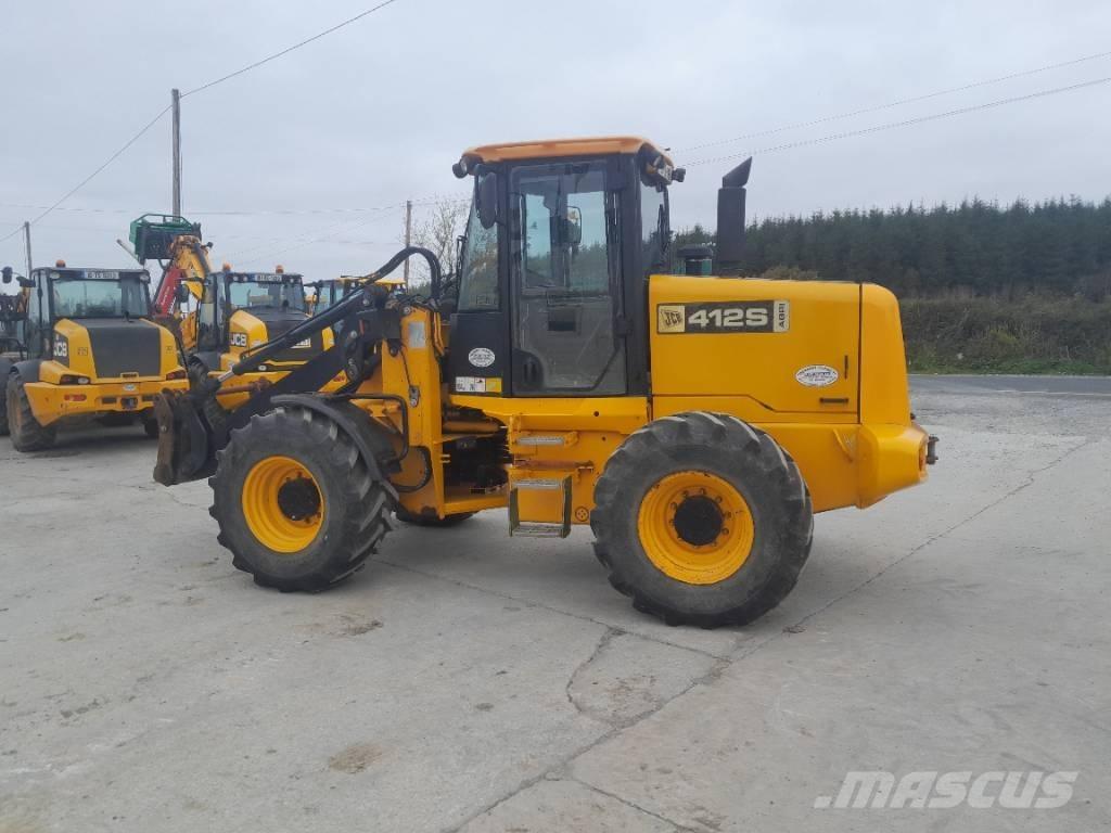 JCB 412 Poljoprivredni teleskopski utovarivači