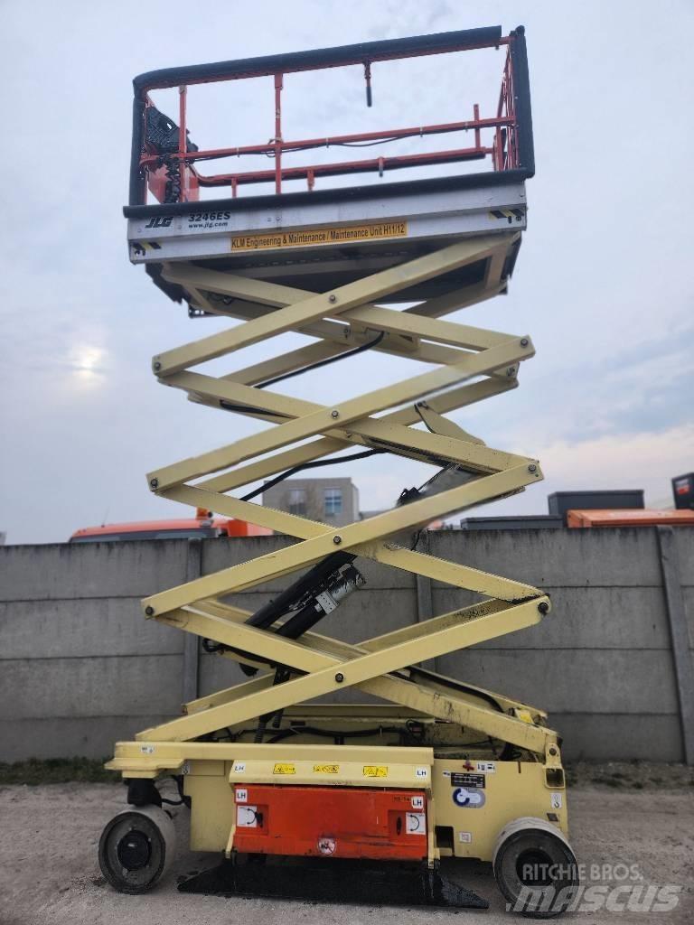 JLG 3246 ES Škaraste platforme