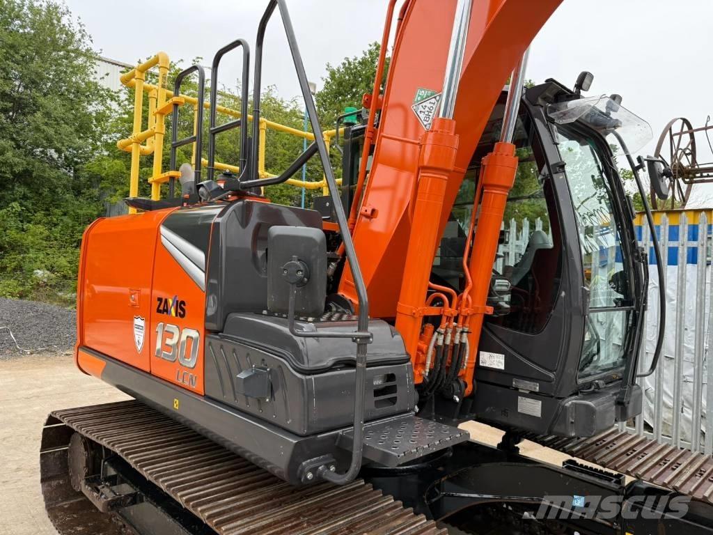 Hitachi ZX130-7 Bageri gusjeničari