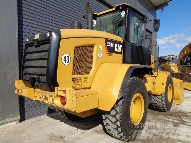 CAT 926M Utovarivači na kotačima