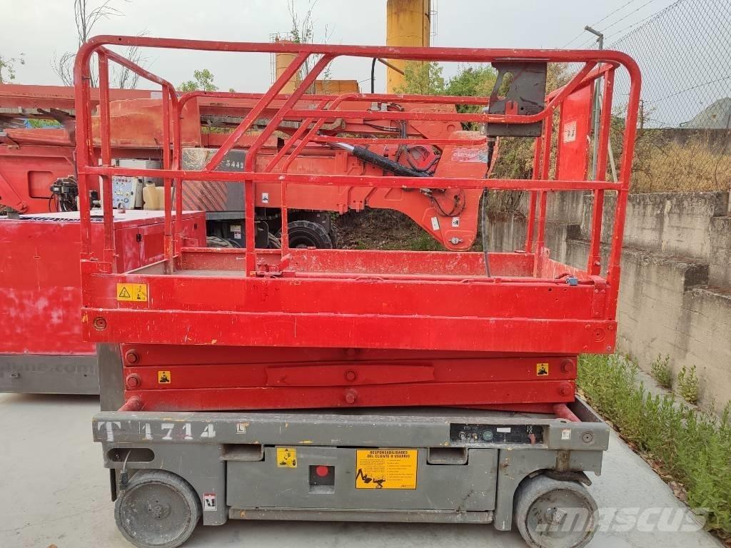 Haulotte Compact 10 Škaraste platforme