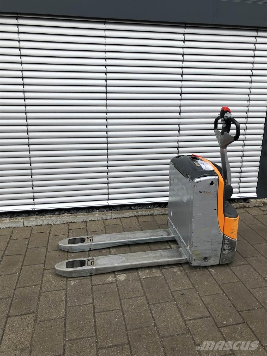 Still EXU16 Nisko podizni električni viličar