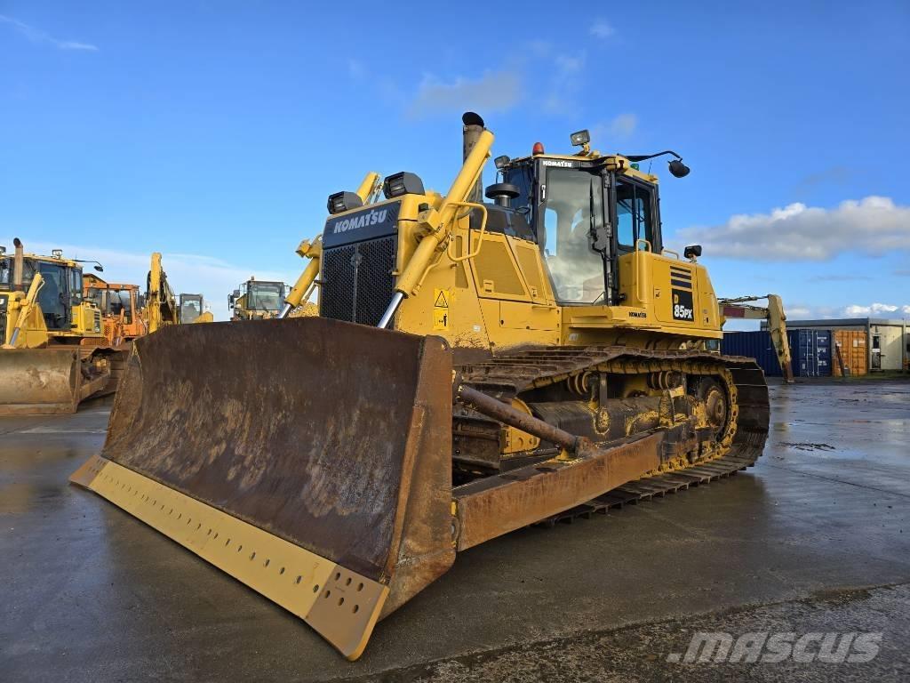 Komatsu D85PX-18 Buldožeri gusjeničari