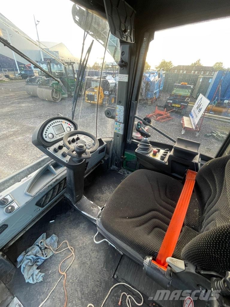 Bomag BW 154 AD-5 Valjci sa dvojnim bubnjem