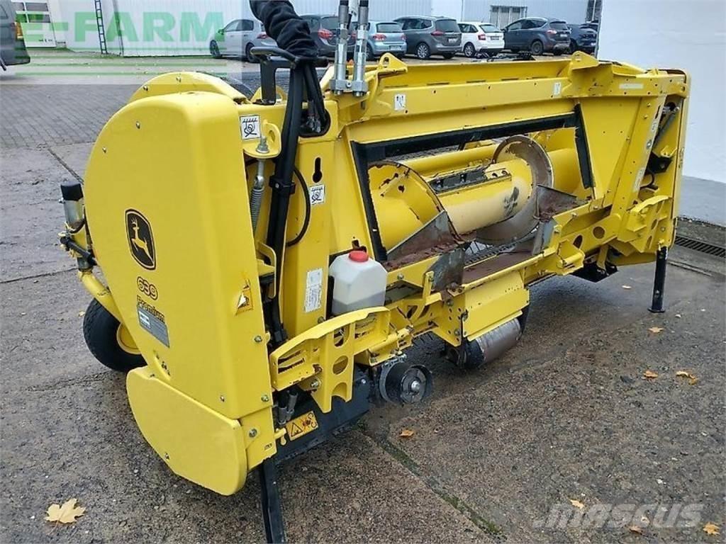 John Deere 8600 Strojevi za krmu na vlastiti pogon