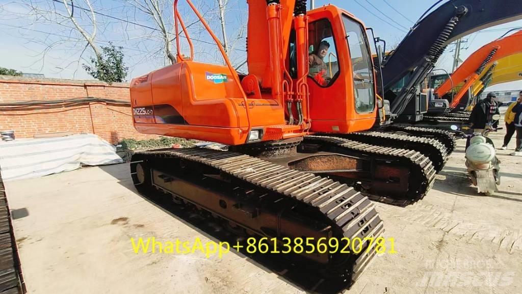 Doosan DH 225 LC-7 Bageri gusjeničari