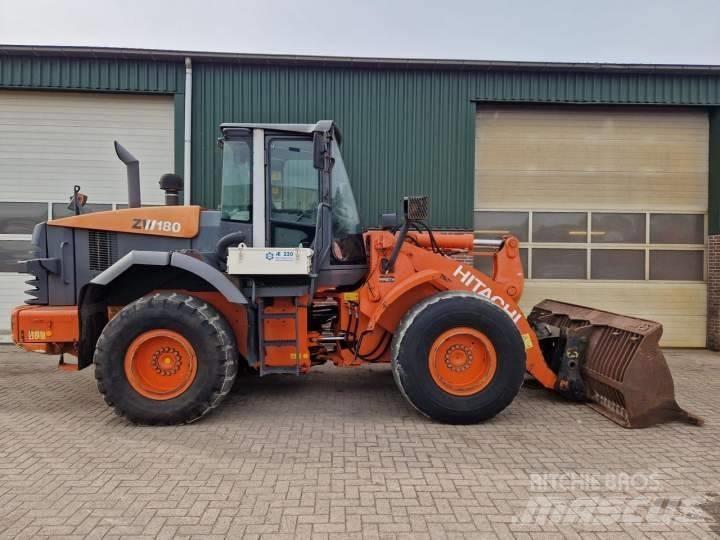 Hitachi ZW 180 Utovarivači na kotačima