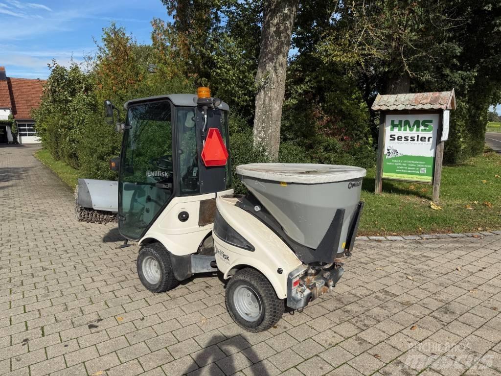 Egholm 2250 Vozila za prijevoz opreme za rad