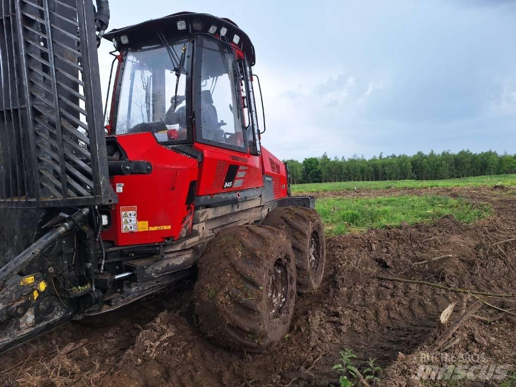Komatsu 845 Forvarderi