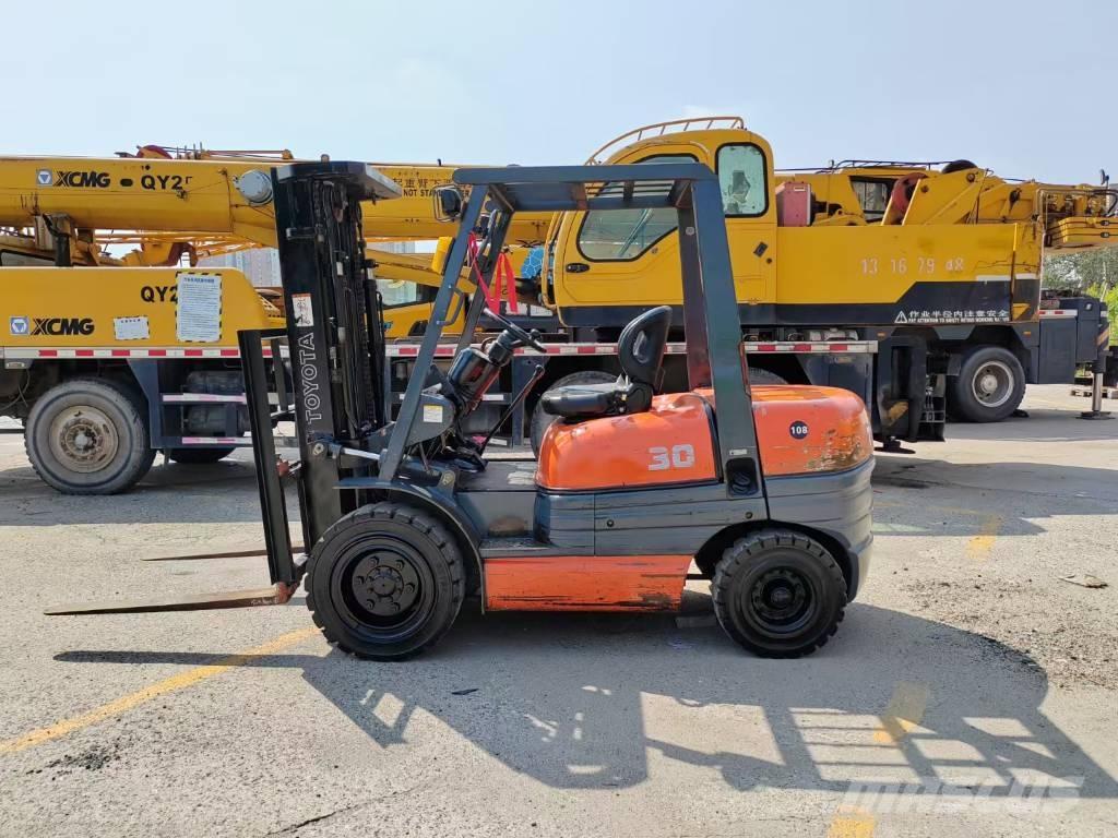 Toyota FD 30 Dizelski viličari