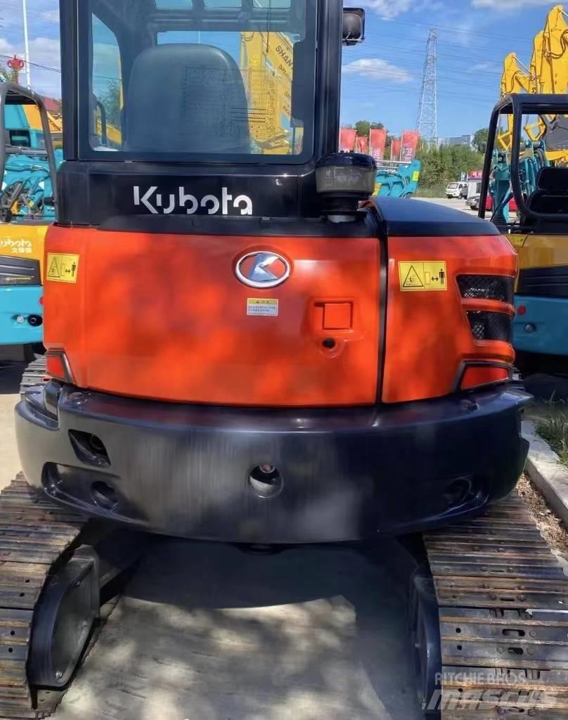 Kubota 163 Bageri gusjeničari
