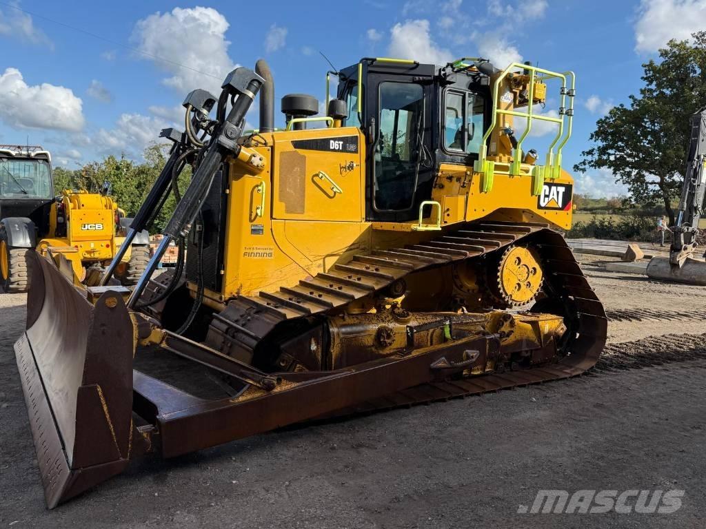 CAT D 6 T LGP Buldožeri gusjeničari