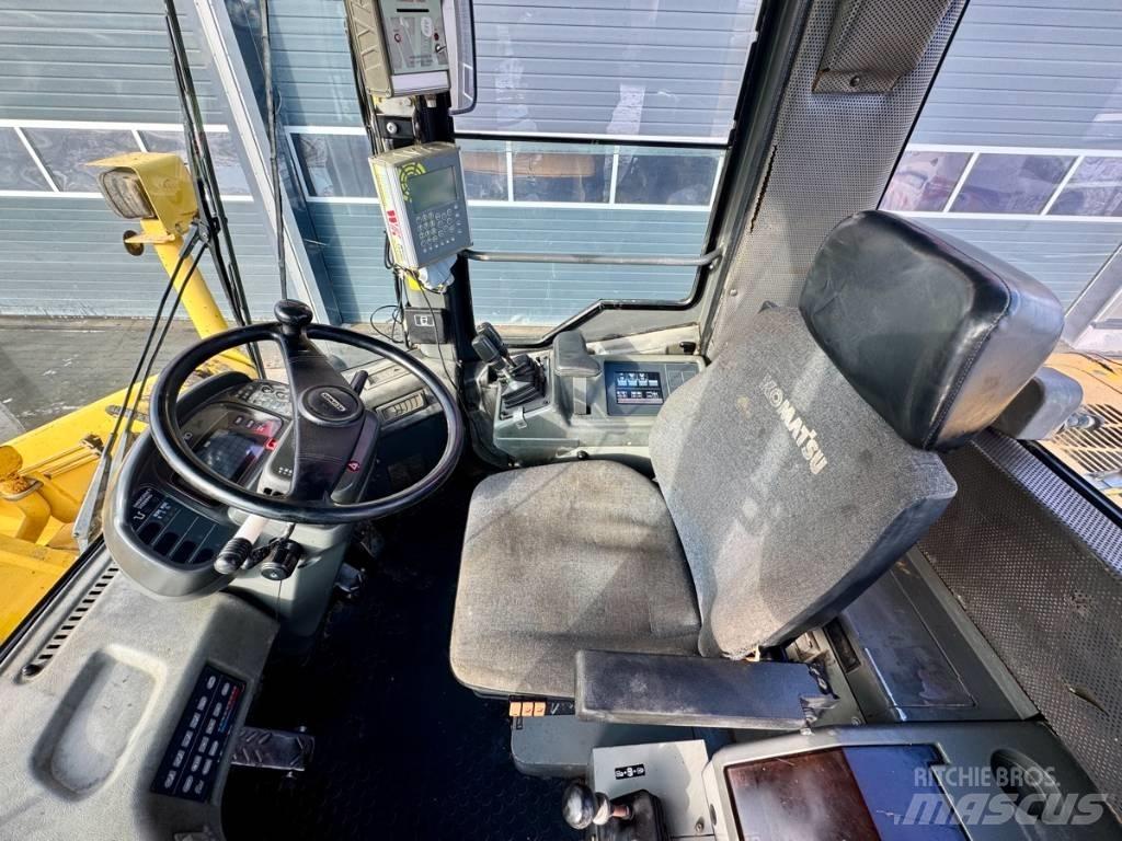 Komatsu WA 470-3H Utovarivači na kotačima