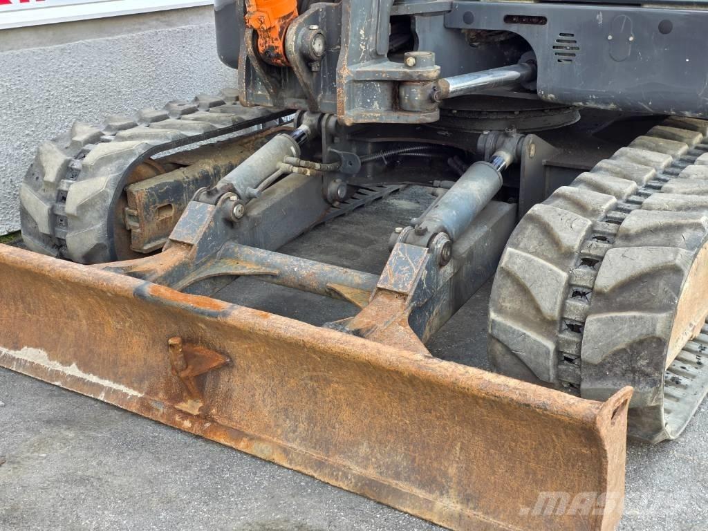 Doosan DX 80 R Midi bageri 7t – 12t