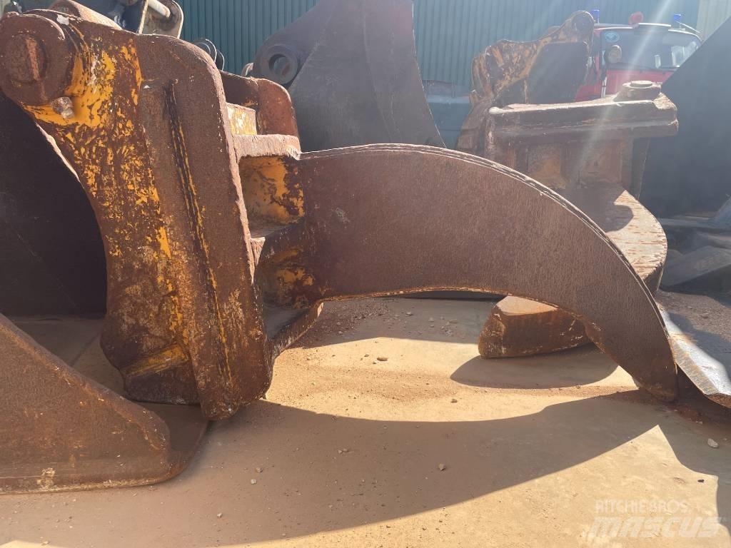  Riper escavadora Ostale komponente