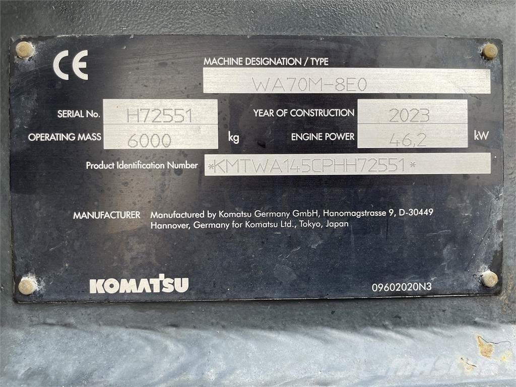 Komatsu WA70M-8EO Višenamjenski utovarivači
