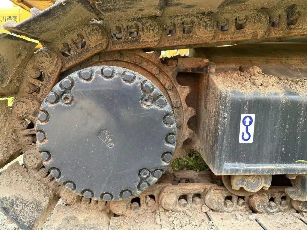 Komatsu PC240-8 Bageri gusjeničari