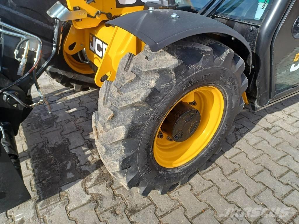 JCB 525-60 Agri Plus Teleskopski viličari