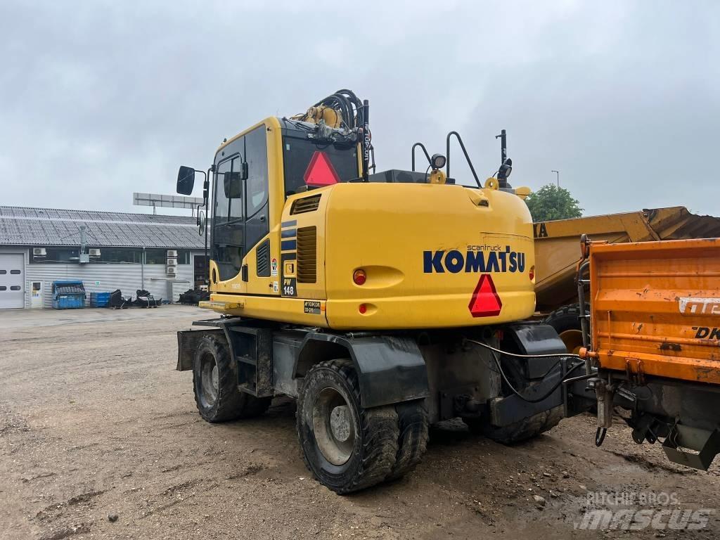 Komatsu PW 148 Bageri na kotačima