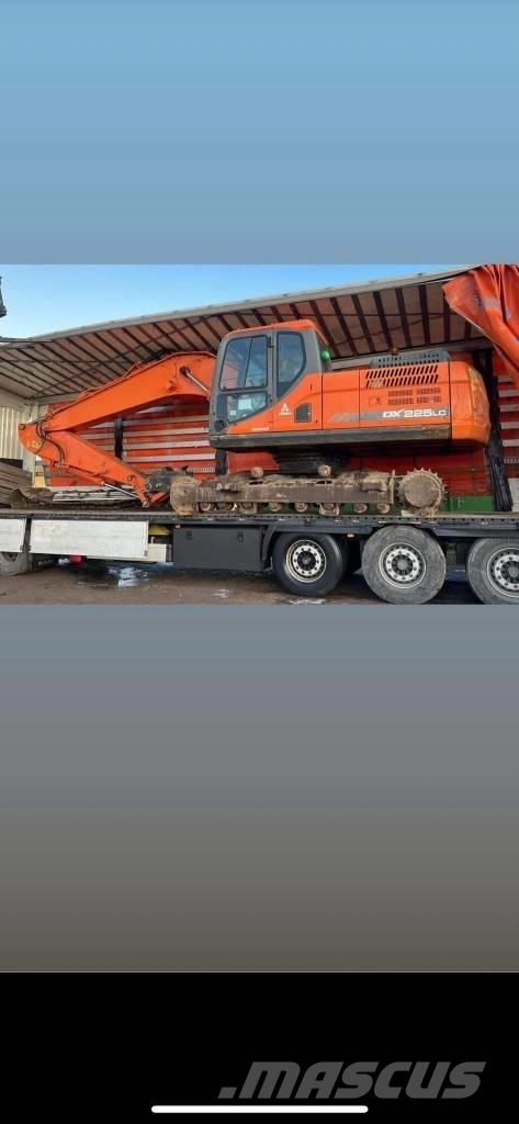 Develon DX 225 LC-7 Bageri gusjeničari