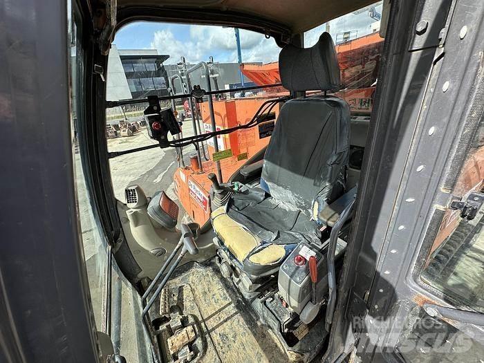 Hitachi EG70R Demperi na gusjenice