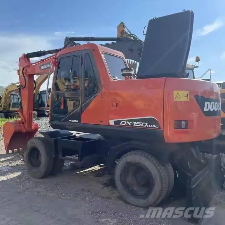 Doosan DX150W-9C Bageri na kotačima