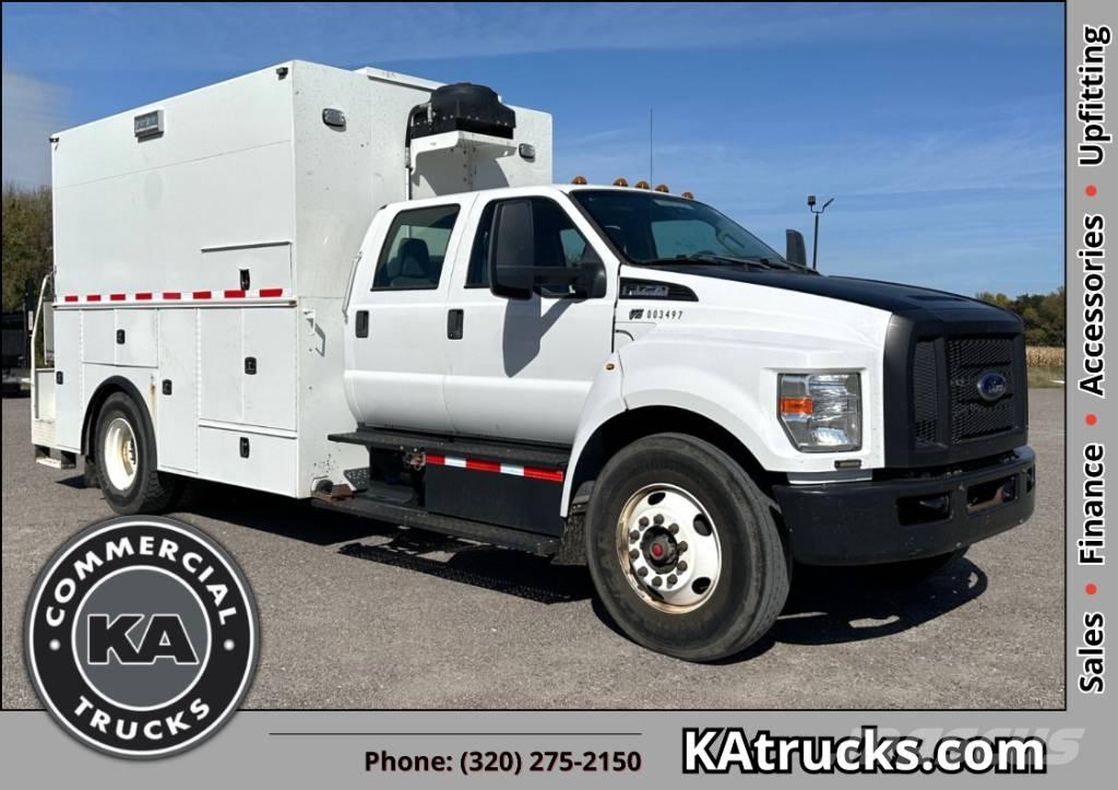 Ford F 750 SD Kiperi
