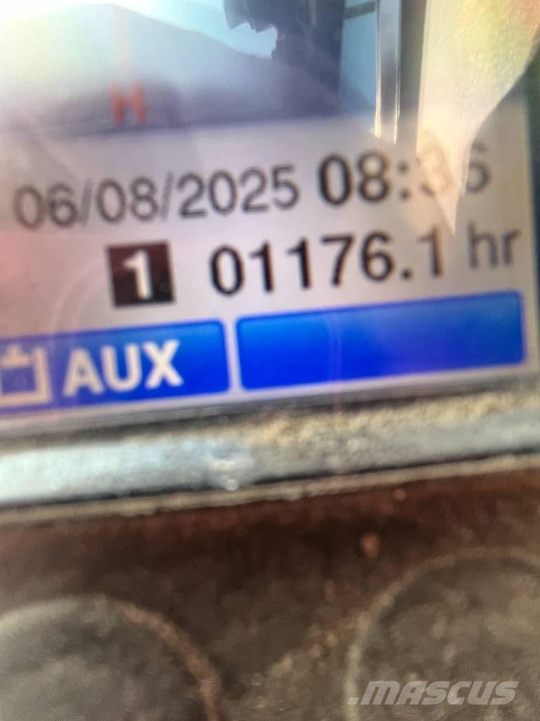 Takeuchi TB 235 Mini bageri <7t