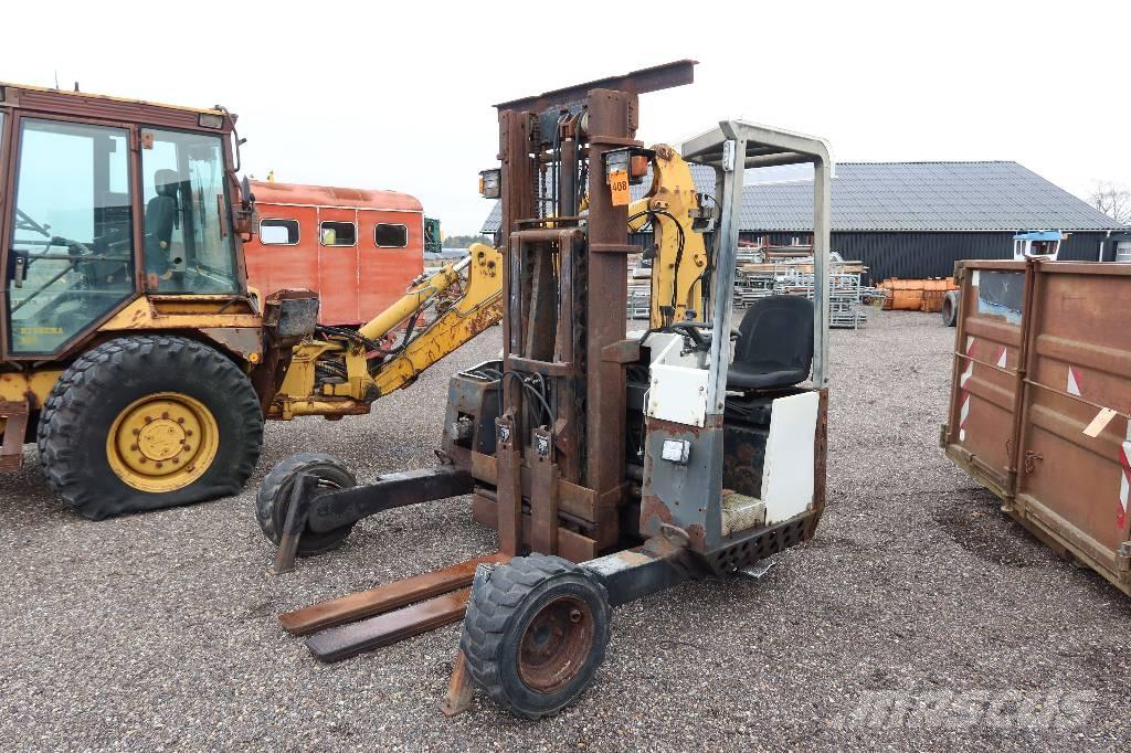 TCM TKL 3 x 3-M Mobilni viličari