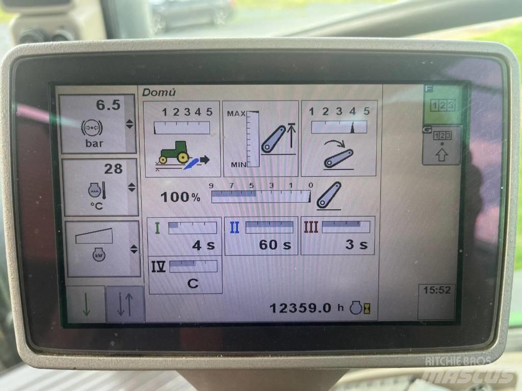 John Deere 8320 R Traktori