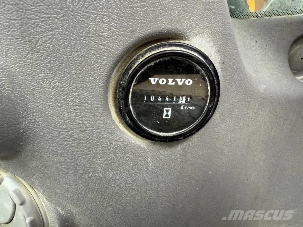 Volvo EC 480 E L Bageri gusjeničari