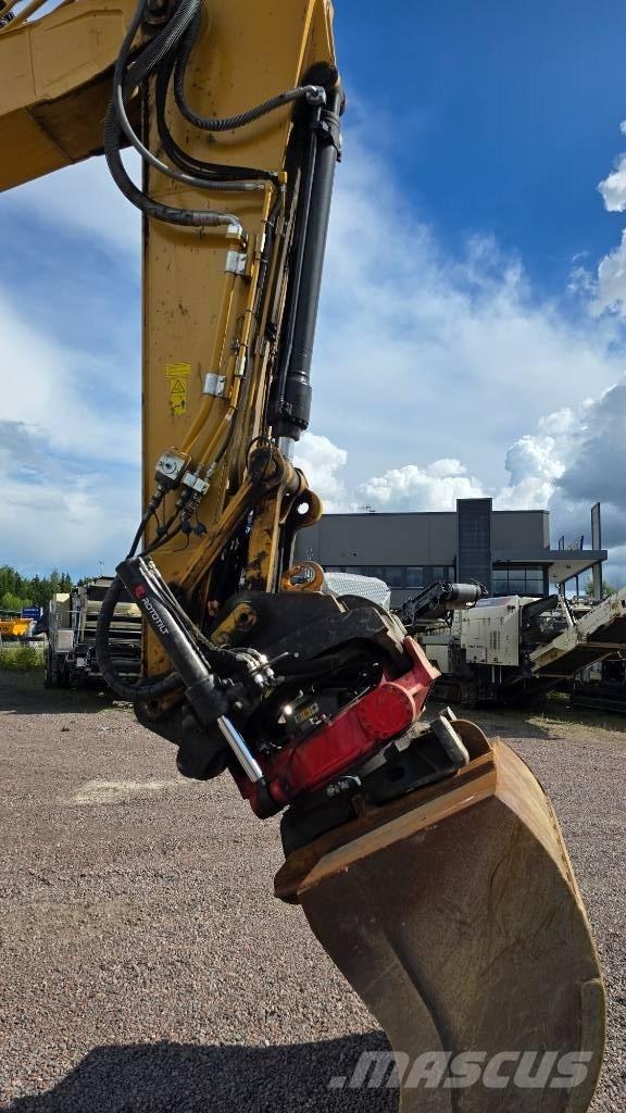 CAT 325FLCR Bageri gusjeničari