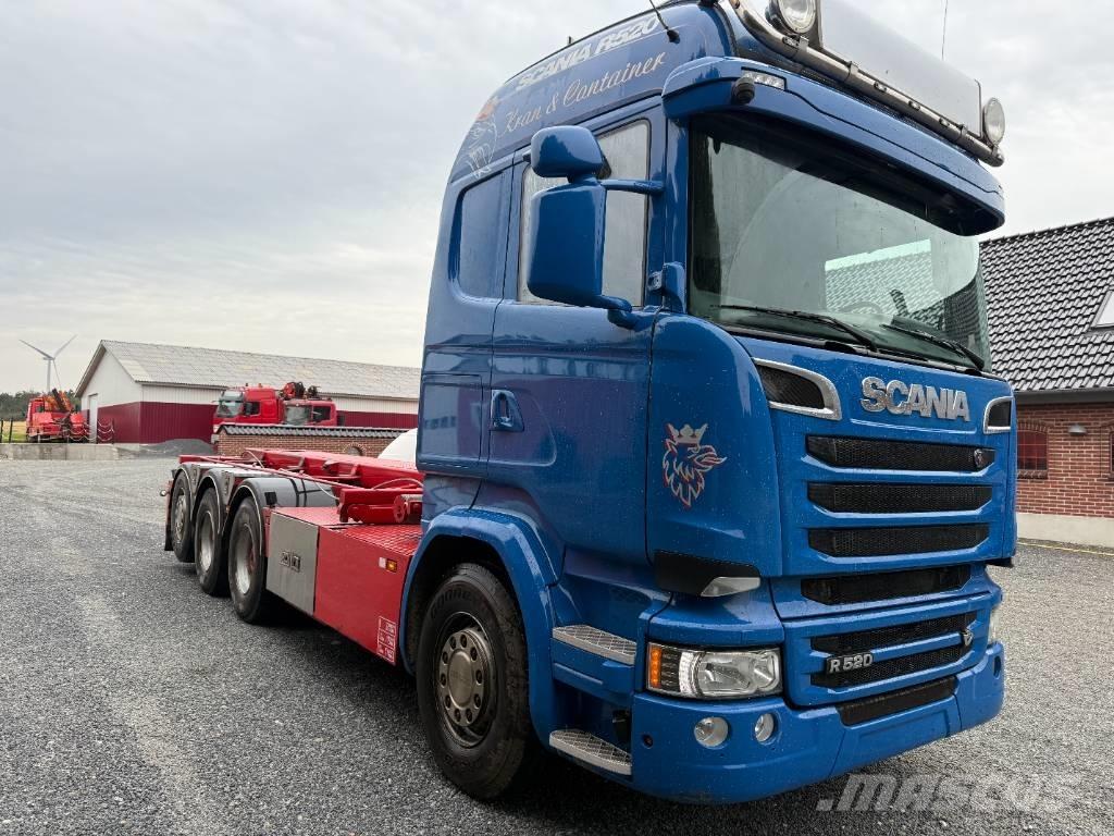 Scania R520 8x4 Demontažnii kamioni za podizanje kabela
