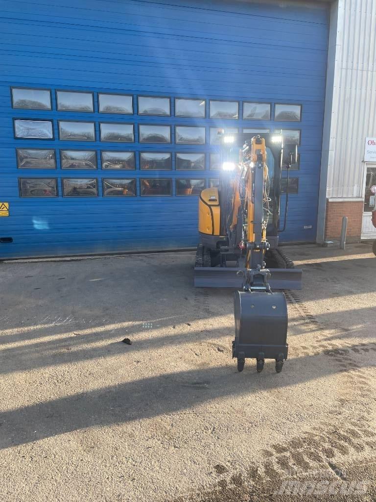 Bernards 2.7 EXKA Mini bageri <7t