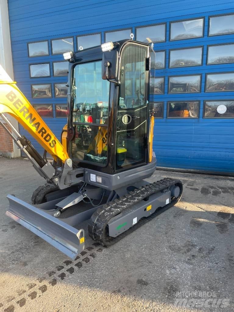 Bernards 2.7 EXKA Mini bageri <7t