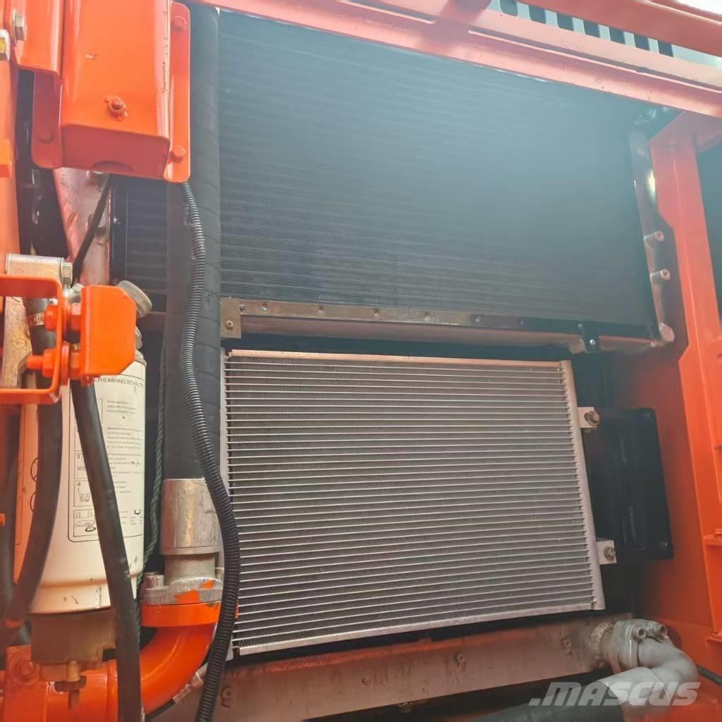 Doosan DX 300 Bageri gusjeničari