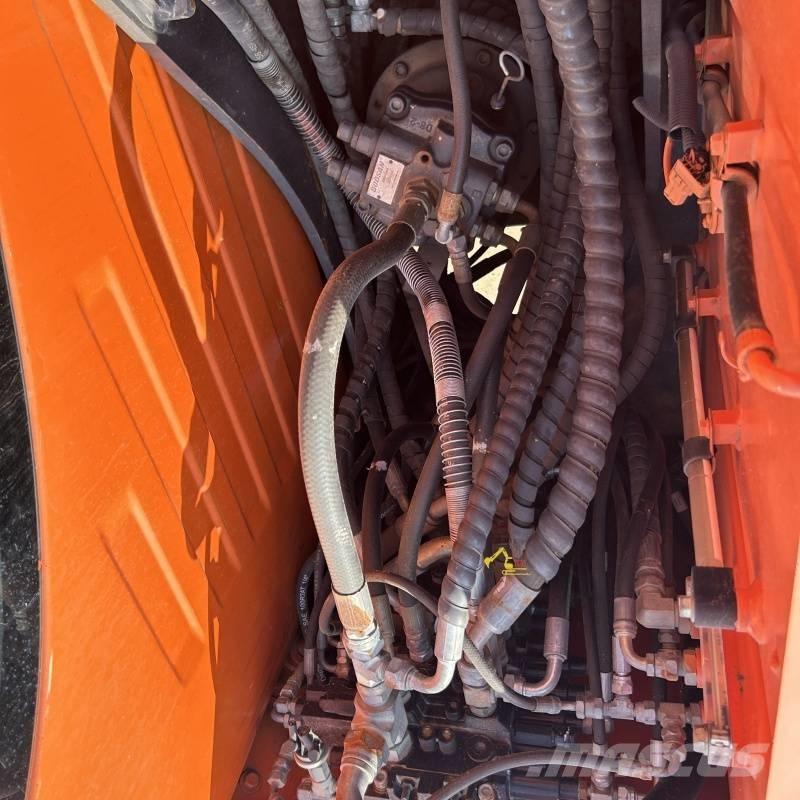 CAT 75-9c Bageri gusjeničari