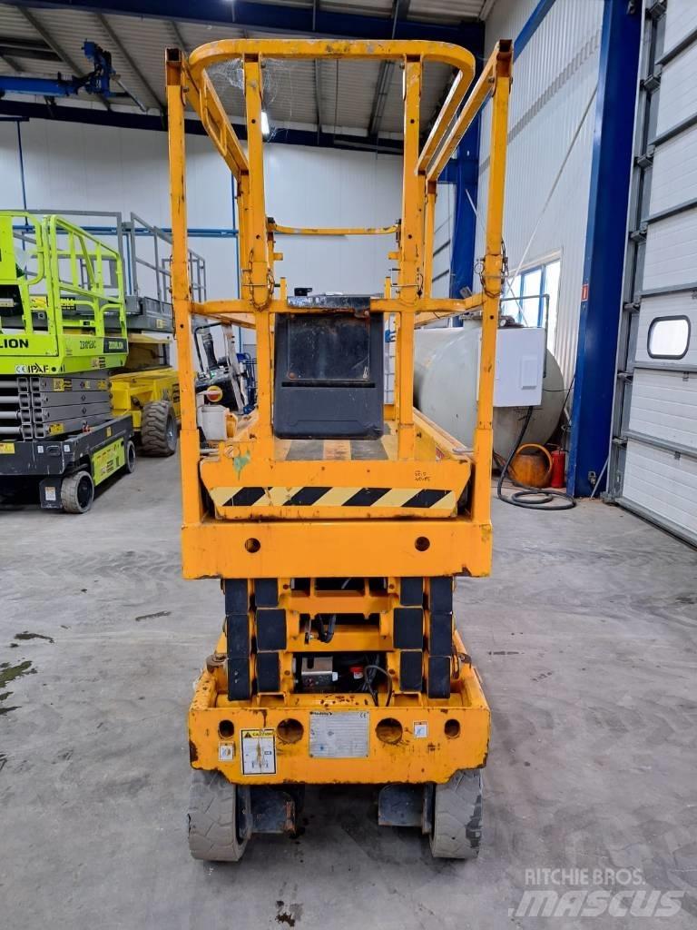 Haulotte Compact 8 Škaraste platforme