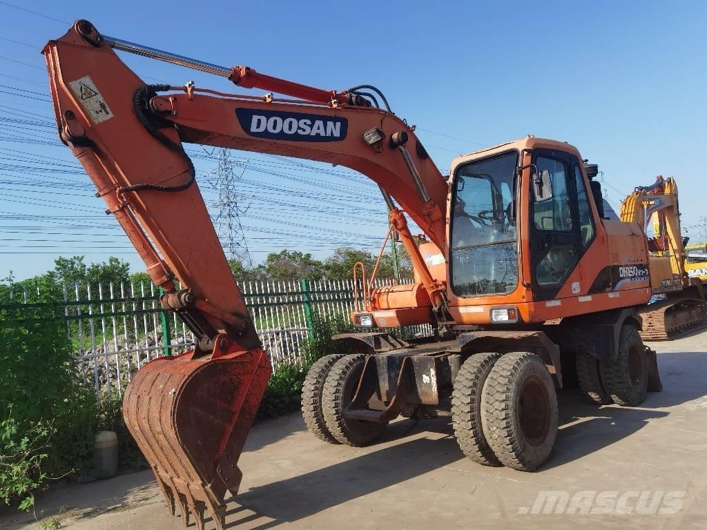 Doosan DH150W-7 Bageri na kotačima
