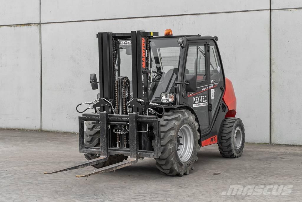 Manitou MC 30-4 Dizelski viličari