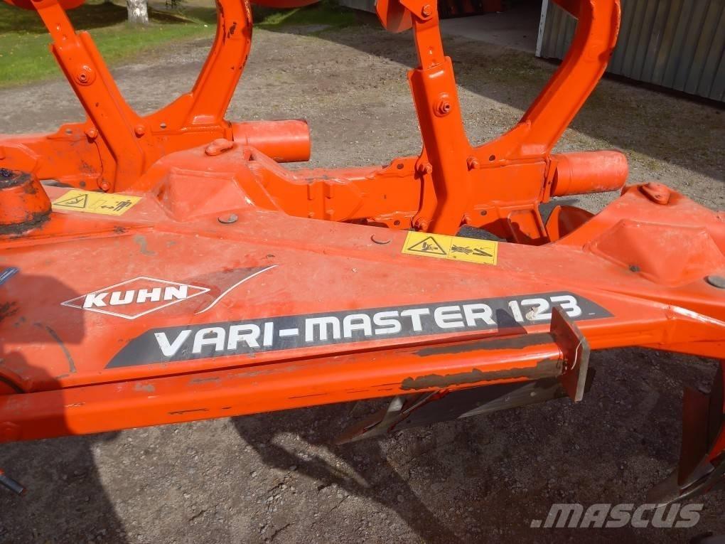 Kuhn Vari-Master 123 Plugovi okretači