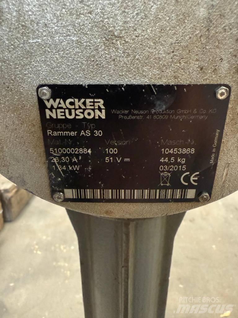 Wacker Neuson AS30e Vibro nabijači