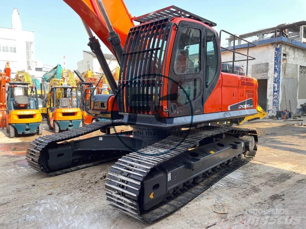 Doosan DX 300 Bageri gusjeničari