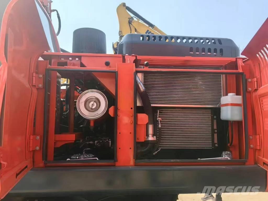 Doosan 225LC-9C Bageri gusjeničari